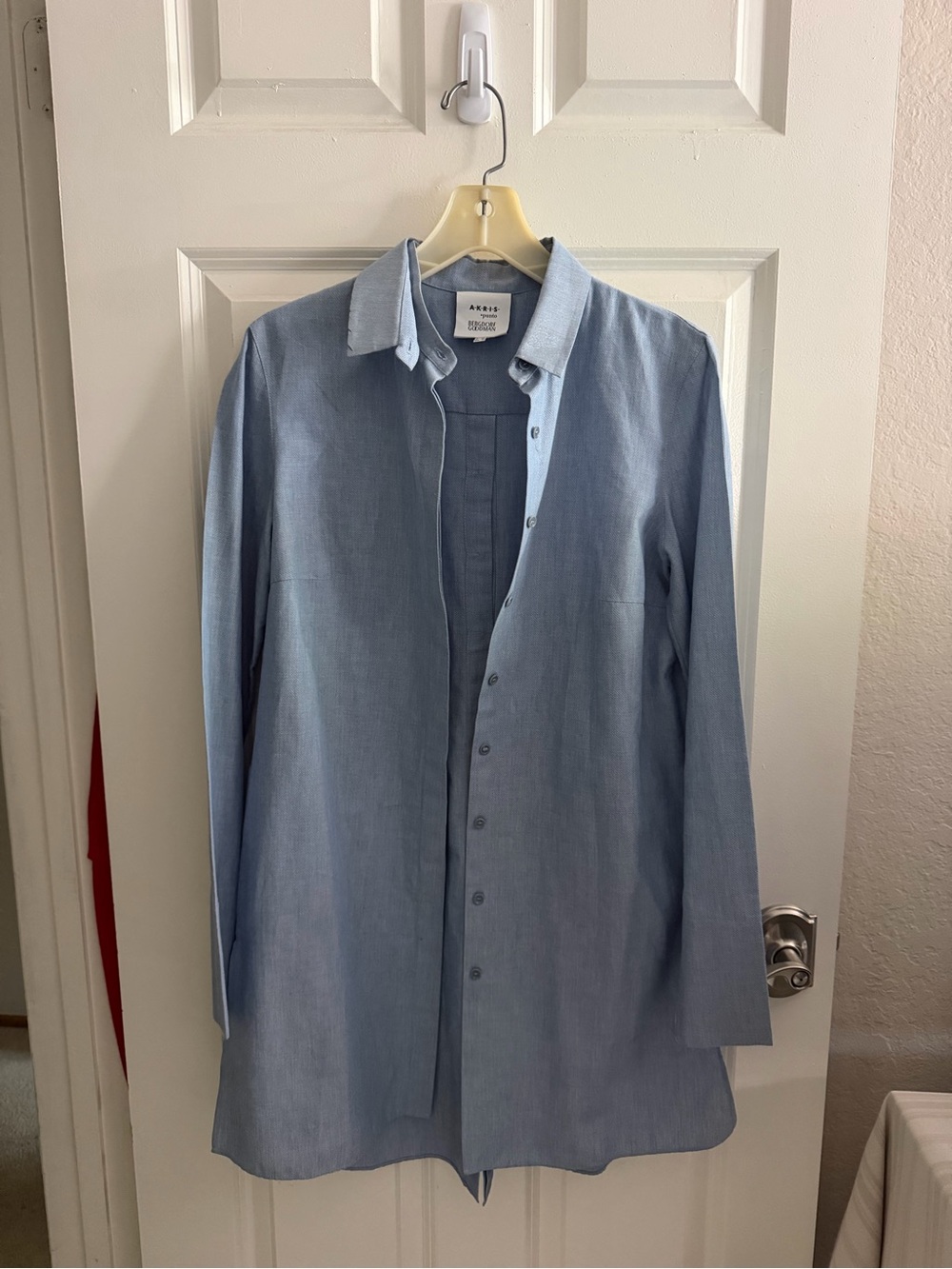 Akris Punto Light Blue Longline Button-Up Tunic